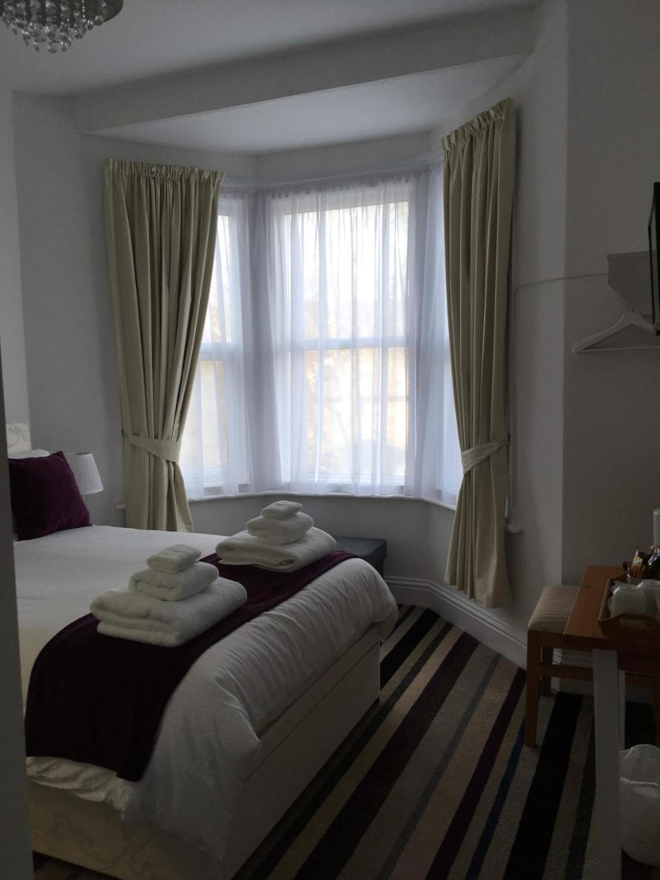 Fernville Guest House Γουέστον Σούπερ Μερ Εξωτερικό φωτογραφία