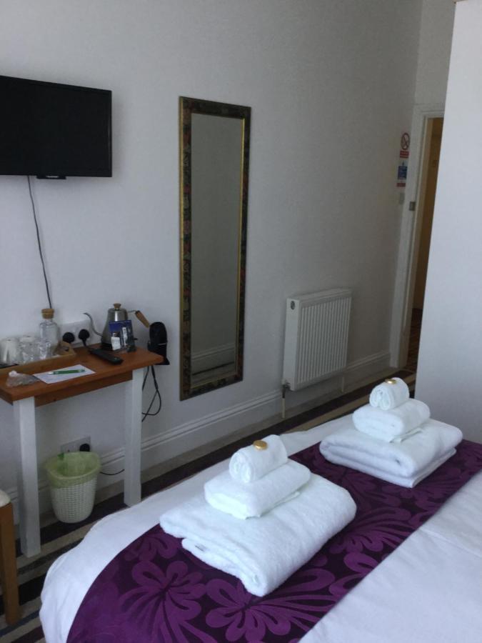 Fernville Guest House Γουέστον Σούπερ Μερ Εξωτερικό φωτογραφία