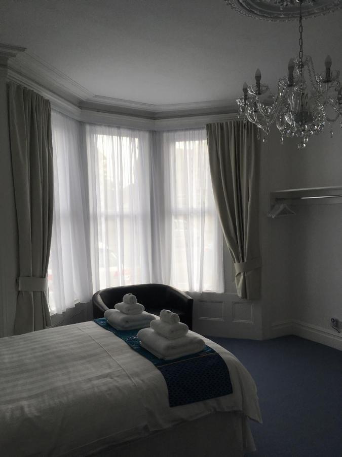 Fernville Guest House Γουέστον Σούπερ Μερ Εξωτερικό φωτογραφία